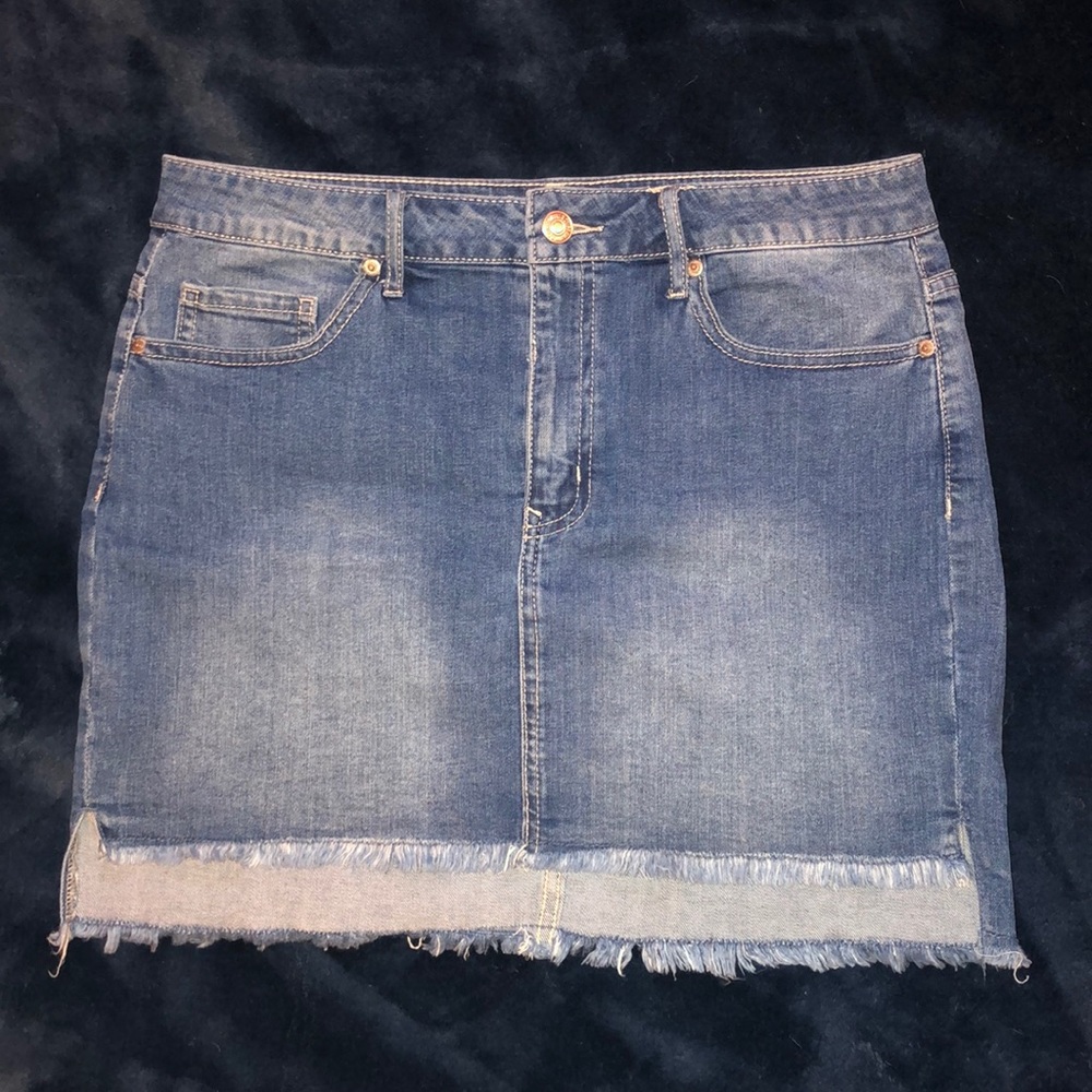 Jean mini skirt